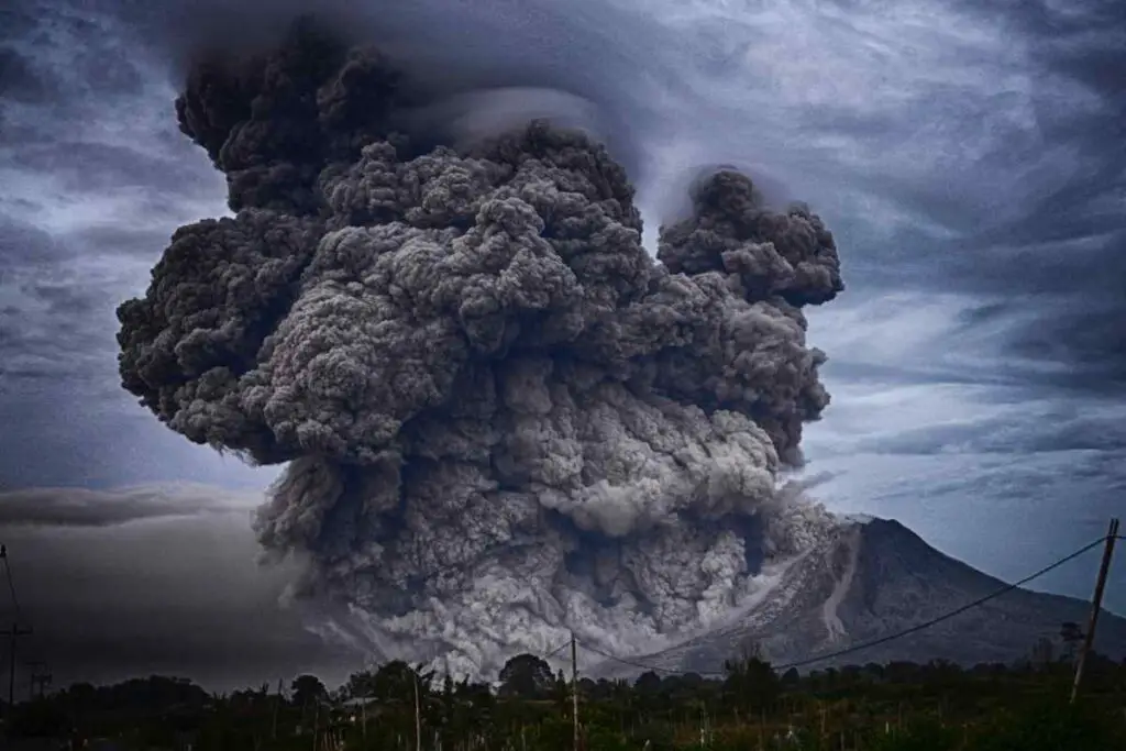 Dream About Volcano Eruption