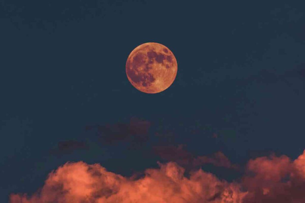 Biblical Meaning Of Moon In Dreams